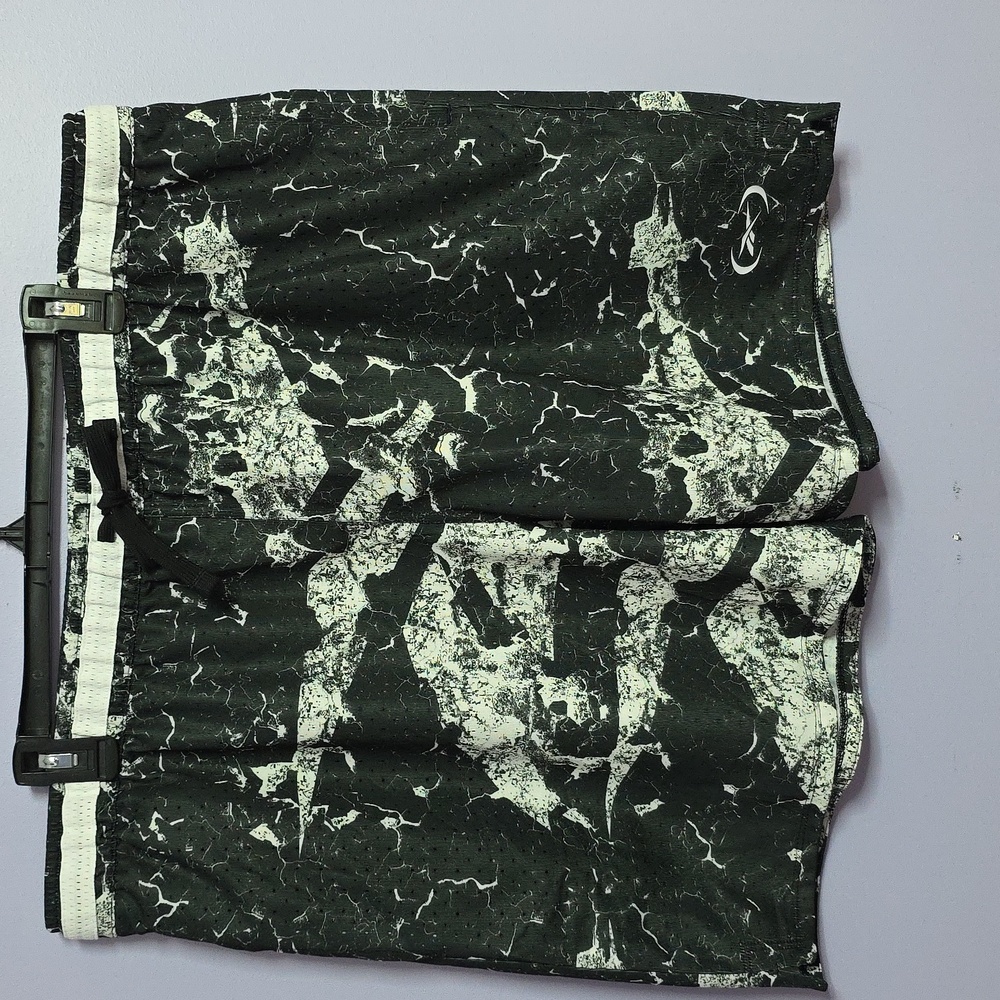 Reebok Black and White Hoopwear Transition Shorts 2XL‎